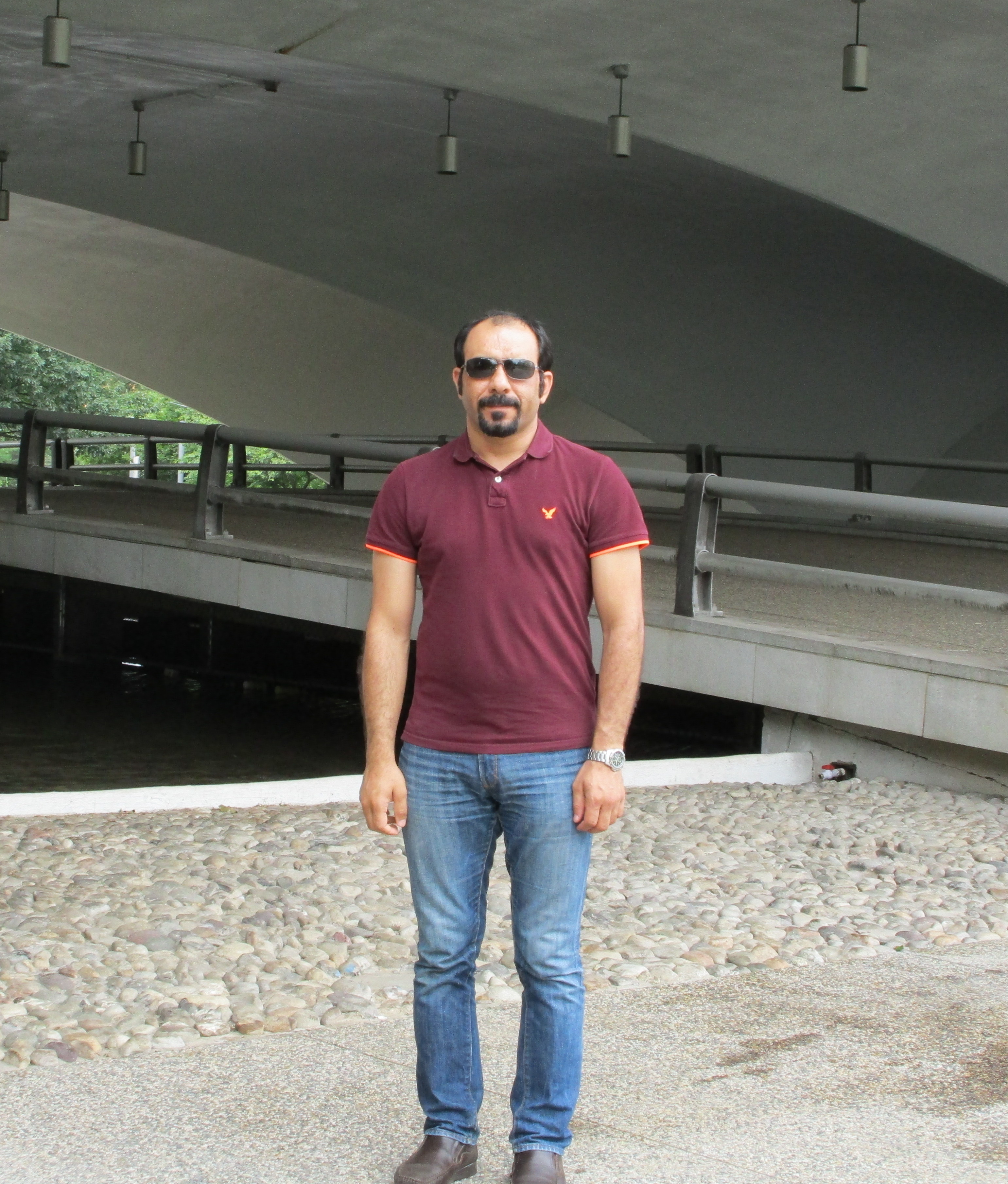 Davood Hajinezhad